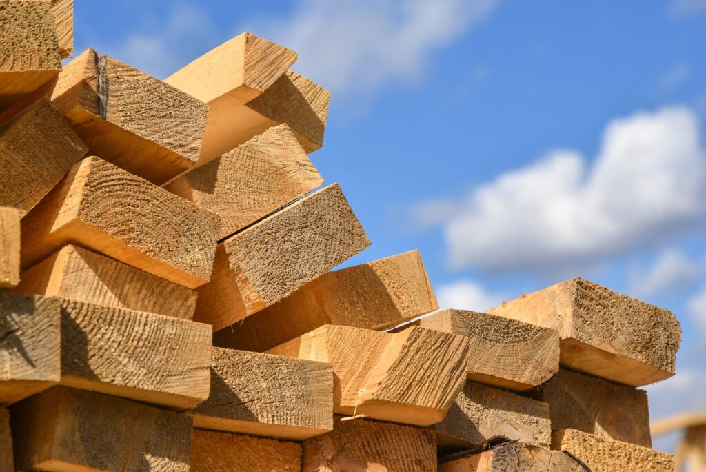 carcassing timber